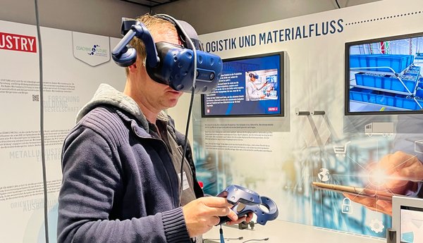 VR zum Ausprobieren im Truck VR zum Ausprobieren im Truck
