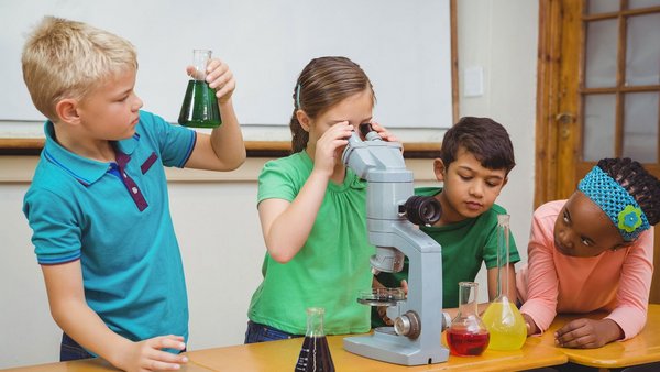 Digital forschen und entdecken - Experimentieren in der Grundschule neu gedacht Digital forschen und entdecken - Experimentieren in der Grundschule neu gedacht