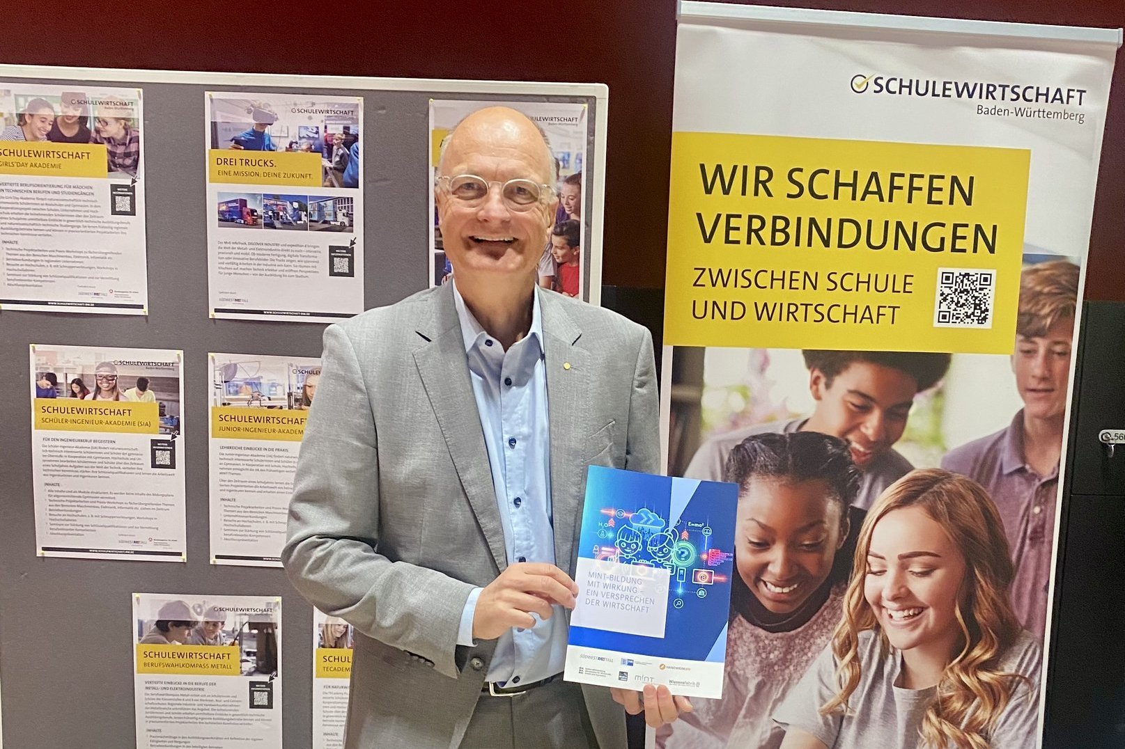 Geschäftsführer Johannes Krumme freut sich über den Beitrag von SCHULEWIRTSCHAFT Baden-Württemberg am MINT-Fachtag