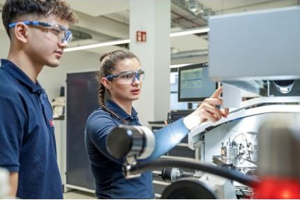 Betriebserkundung bei ADMEDES Betriebserkundung bei ADMEDES