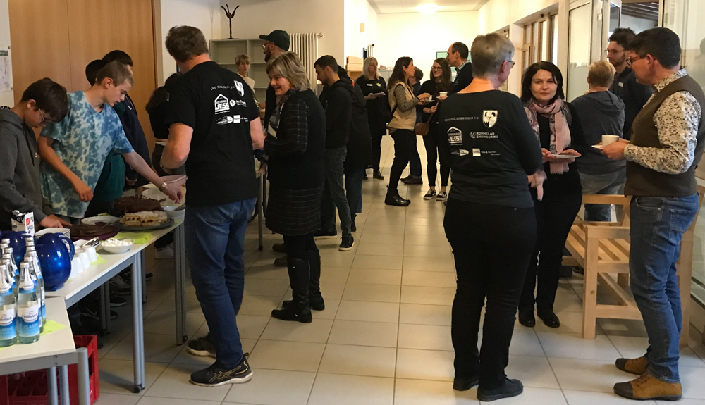 Netzwerken und Austausch Netzwerken und Austausch