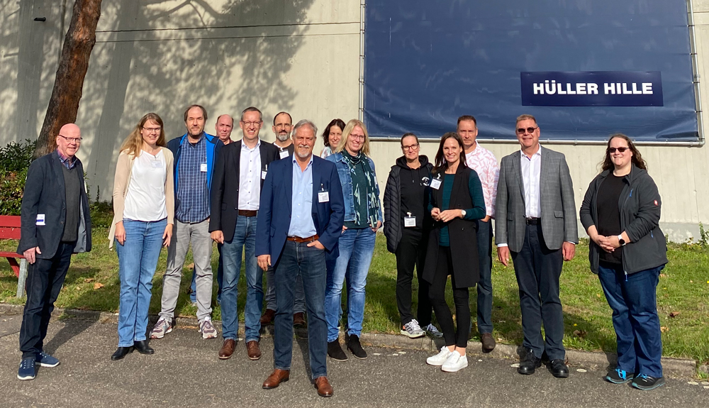 Vom Ausbildungskonzept überzeugte Besucher bei Hüller Hille Vom Ausbildungskonzept überzeugte Besucher bei Hüller Hille