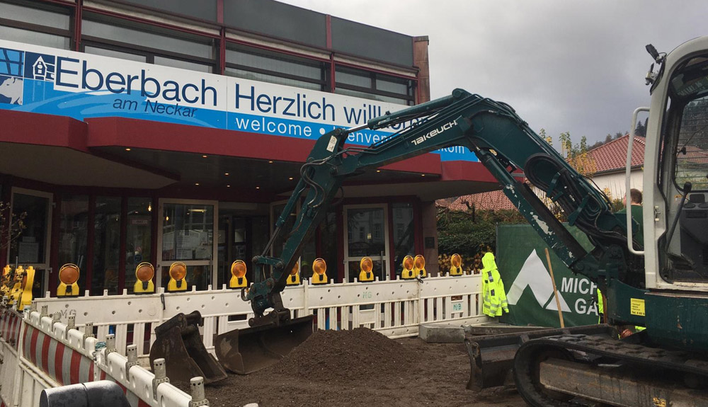 Ausbildungsmesse Eberbach mit Baustelle zum Ausprobieren der Firma Gärtner Ausbildungsmesse Eberbach mit Baustelle zum Ausprobieren der Firma Gärtner